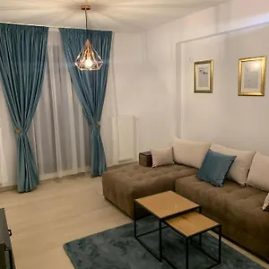 https://luxury-studio.bucharesthotelsnow.com